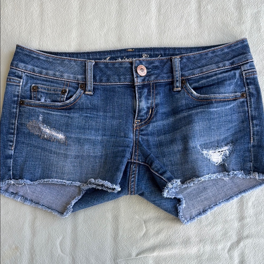 American Eagle Outfitters Blue Jean Shorts Distressed Style